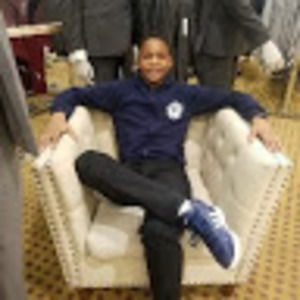 Meet your Posher, Ajahnii